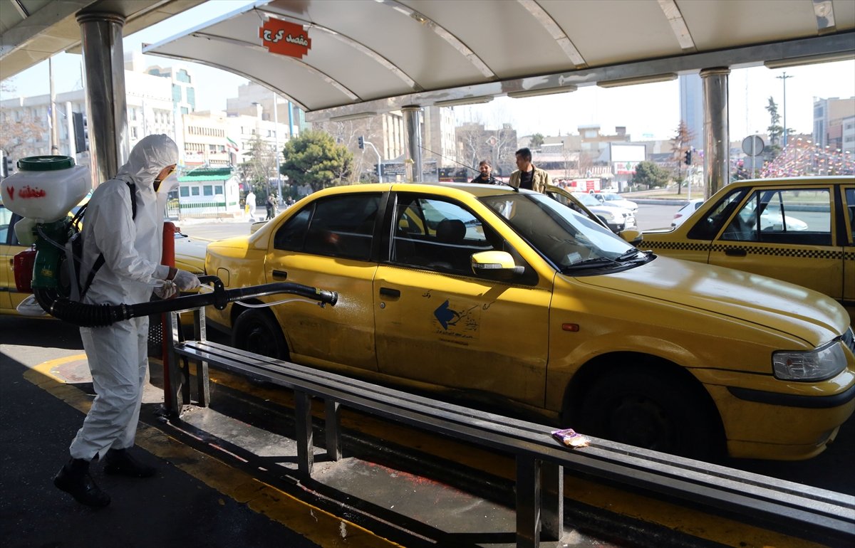 a İran'da koronavirüs önlemleri