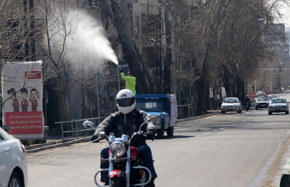 a İran'da koronavirüs önlemleri