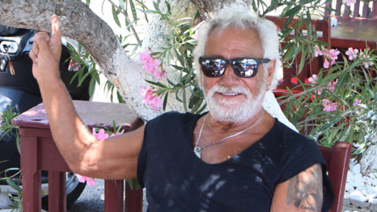 Fedon'un oğlu Theo: Babam ölmedi