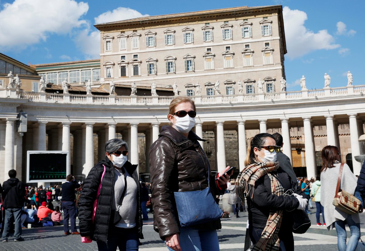 R Papa, pazar duasını canlı yayın ile gerçekleştirdi