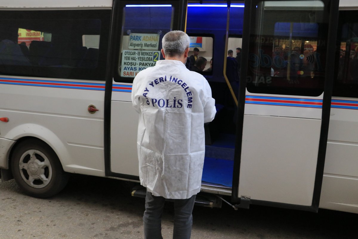 i Adana'da minibüs şoförü başından vurularak öldürüldü