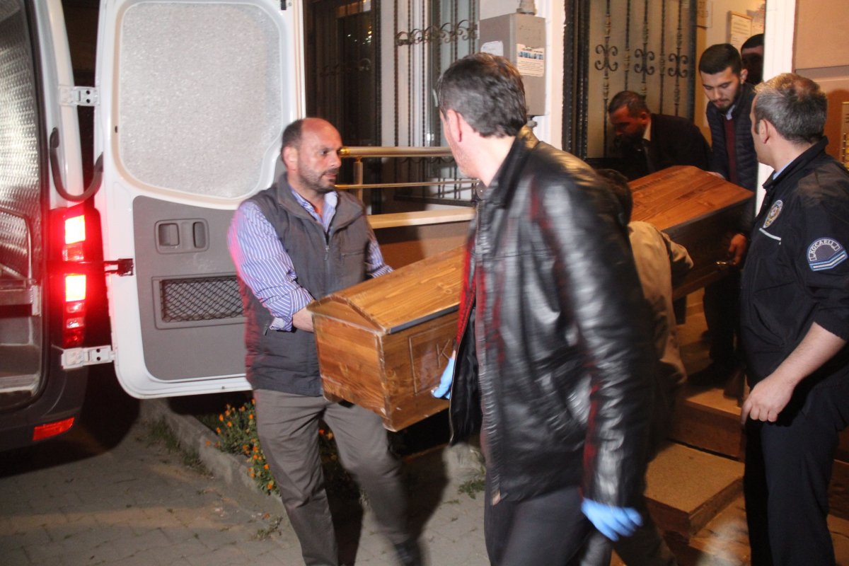 i İzmit'te karısını öldüren zanlıya müebbet hapis verildi