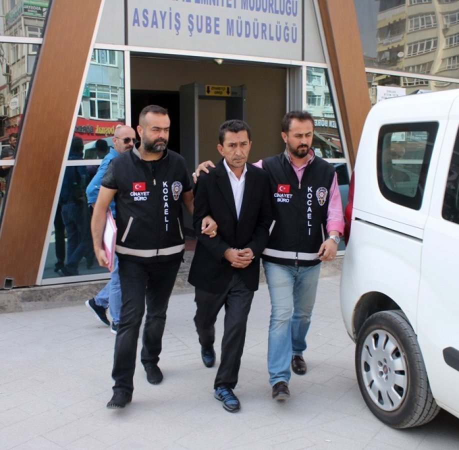 i İzmit'te karısını öldüren zanlıya müebbet hapis verildi