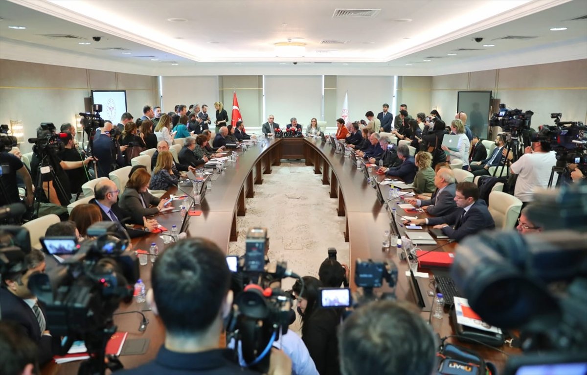 a Ticaret Bakanı Pekcan: Fırsatçılara gereken yapılacak