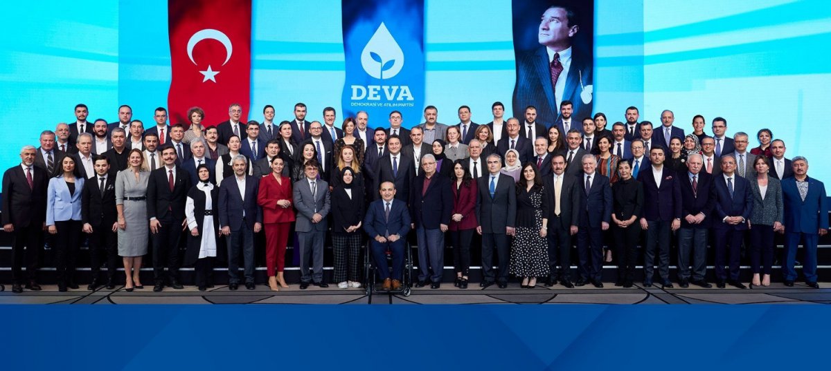 Haber kanalları Ali Babacan'ın konuşmasını yayınlamadı