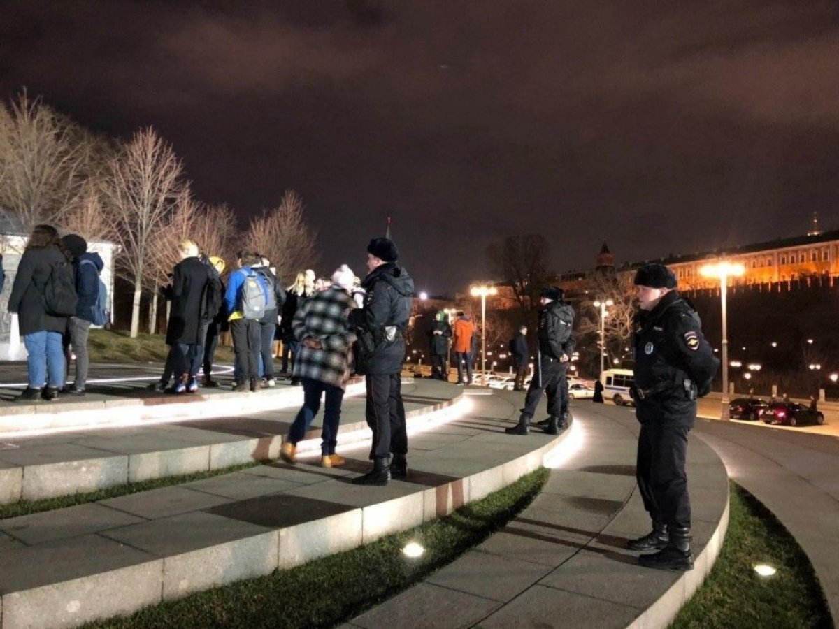 i Putin'in görev süresi nedeniyle protestolar başladı