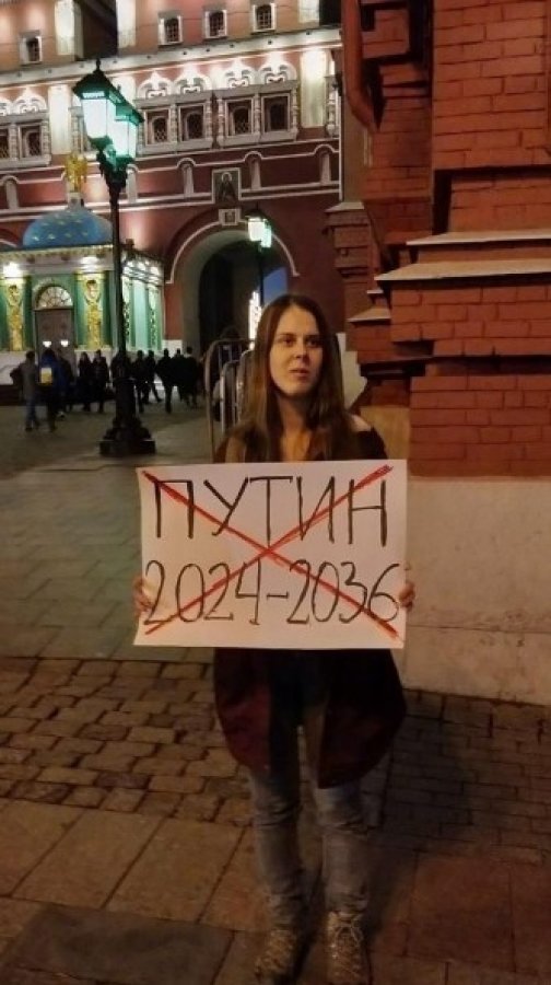 i Putin'in görev süresi nedeniyle protestolar başladı