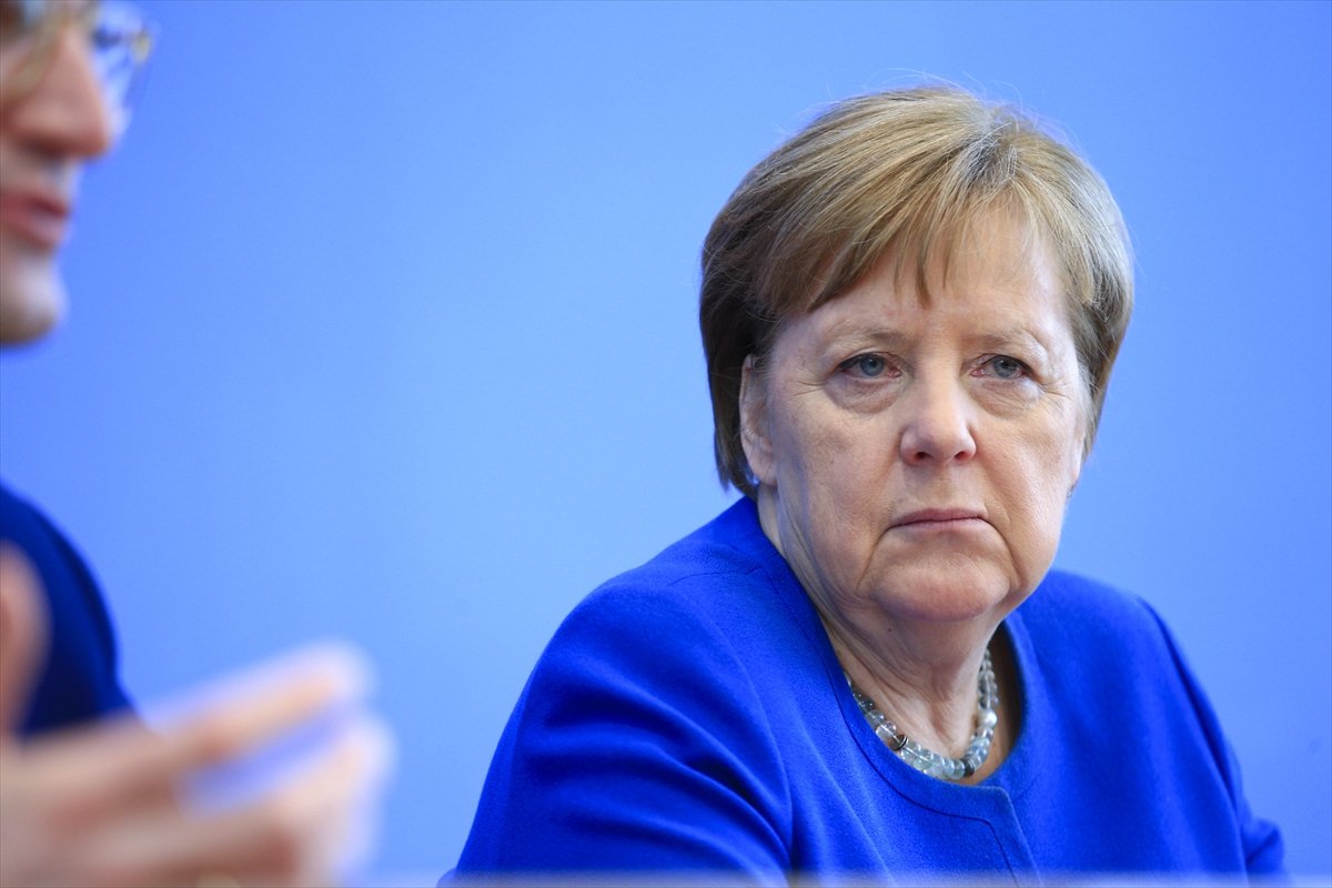 Almanya'da koronadan ölenlerin sayısı 3'e yükseldi