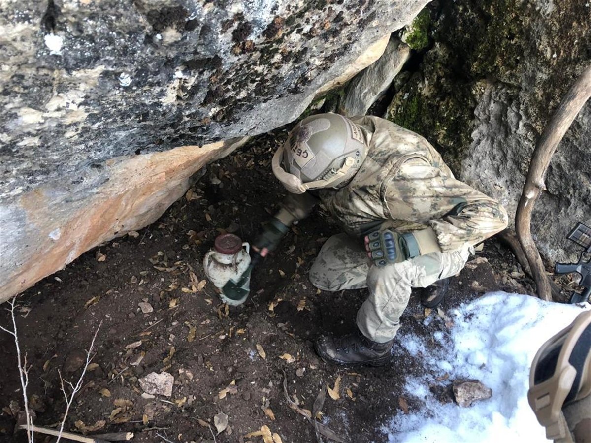 Kapan-7'de 17 mağara imha edildi