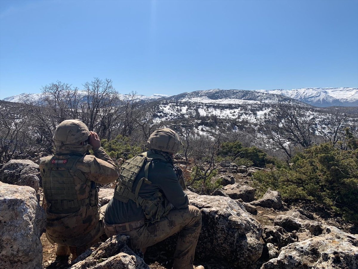 Kapan-7'de 17 mağara imha edildi