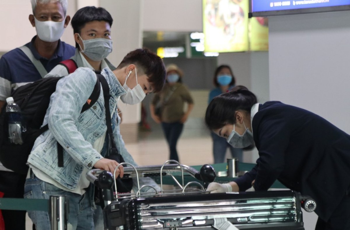 i Vietnam’da 2 yaşındaki bebek koronaya yakalandı