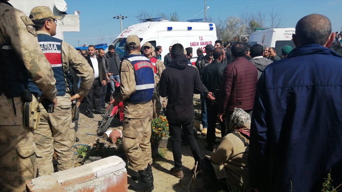 a Samsun'da bir kadın evinde bıçaklanarak öldürüldü