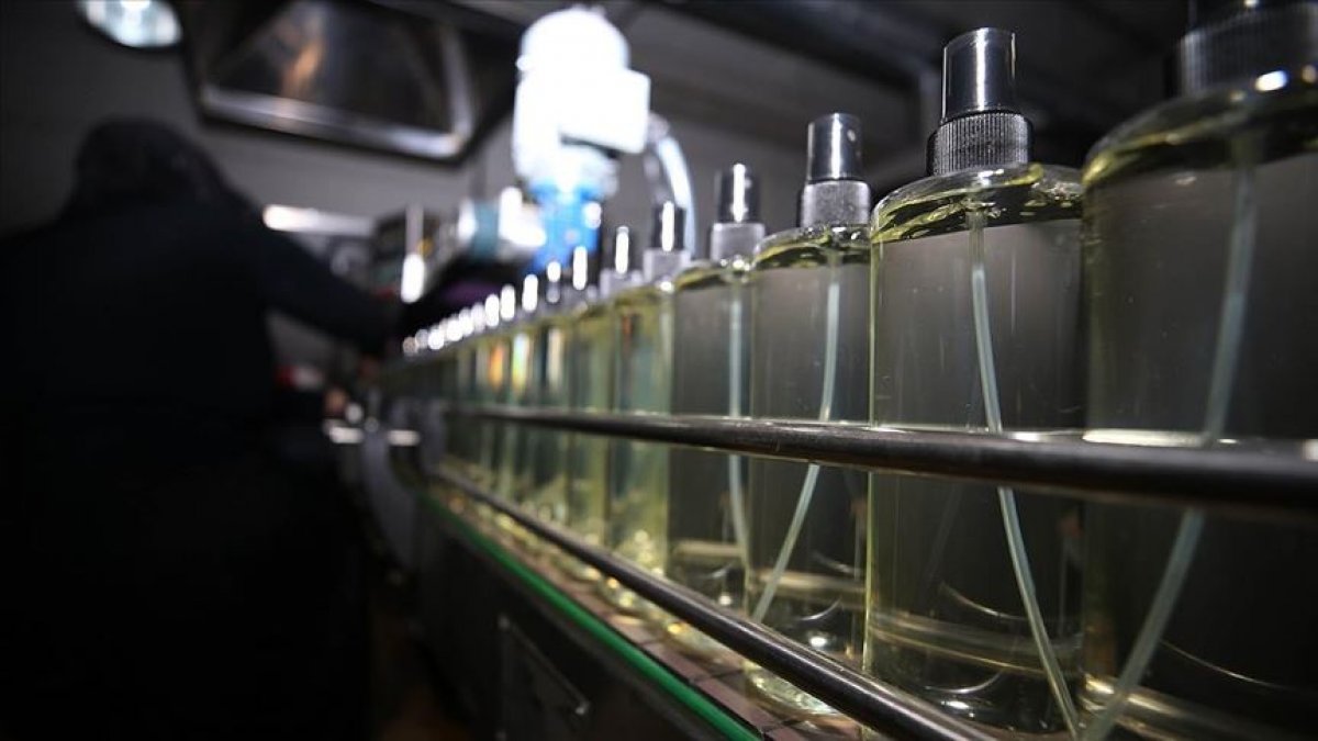 Varank: Benzine etanol karıştırma zorunluluğu askıya alındı