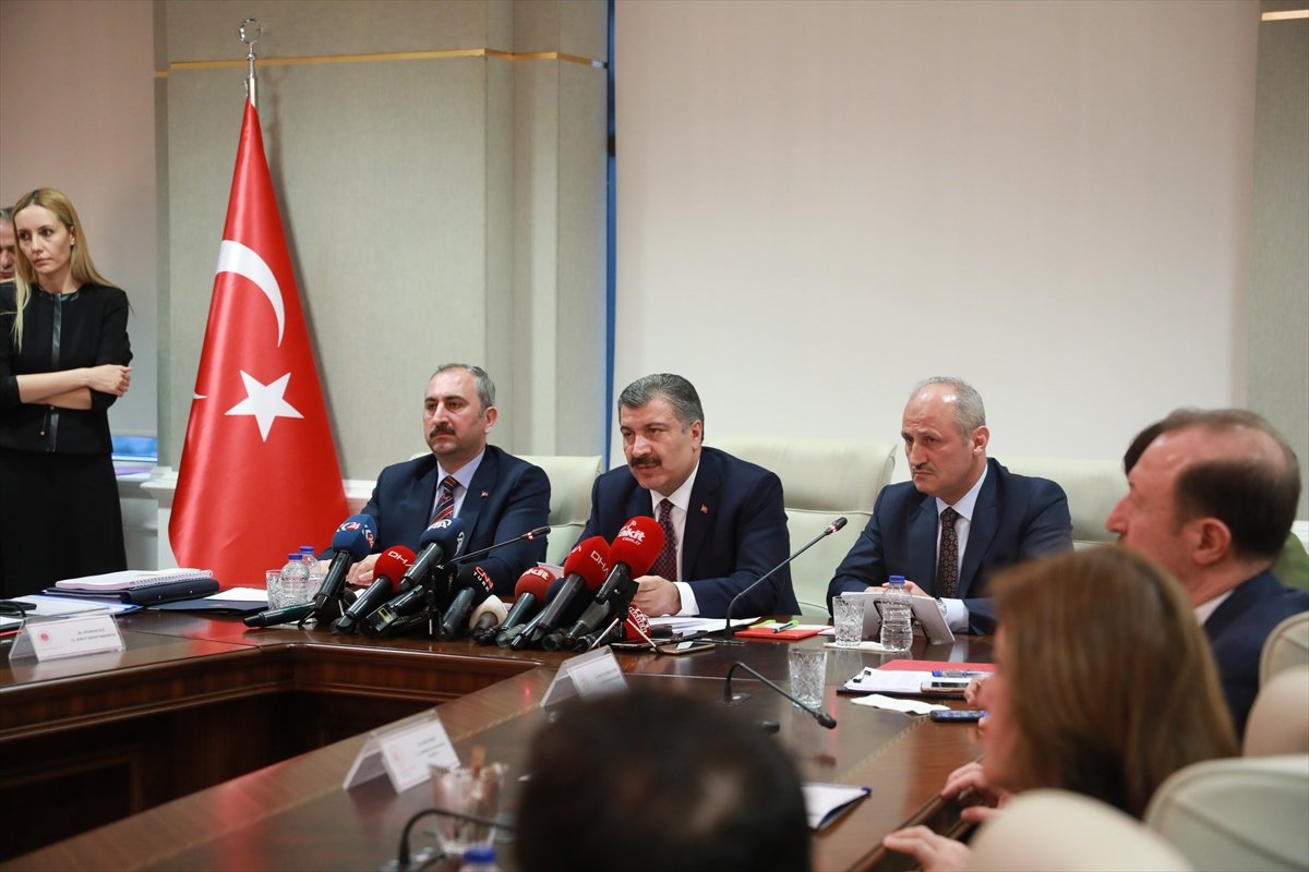 Hastane ziyaretlerine korona kısıtlaması getirildi