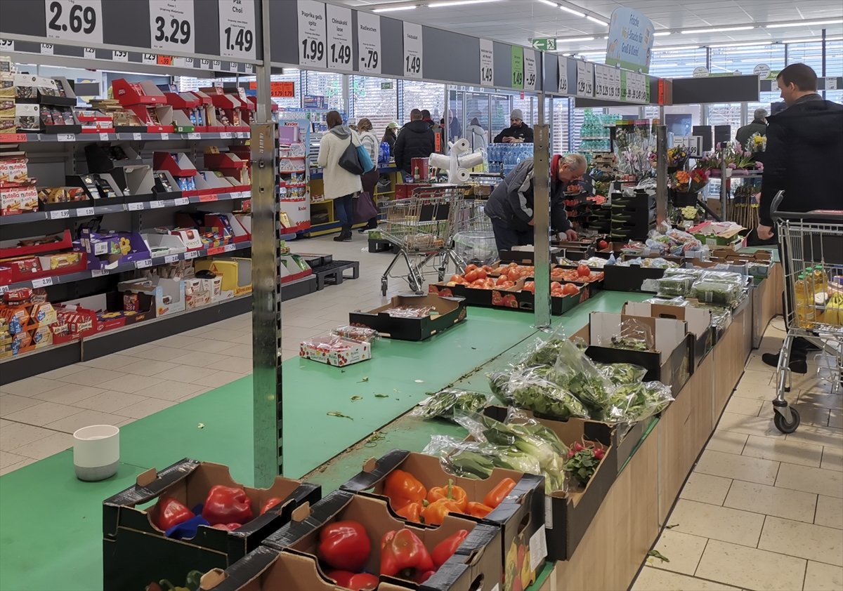 Almanya'da en çok aranan ürünlerden biri limon kolonyası