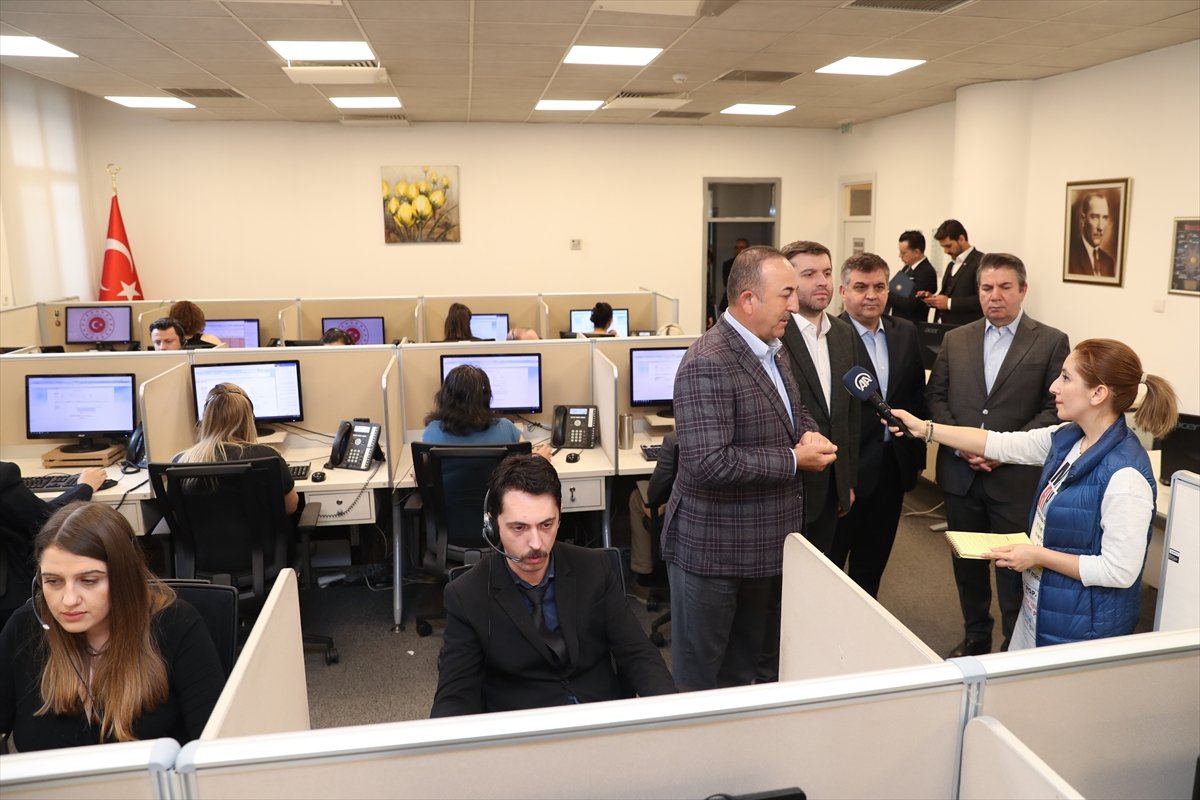 a Çavuşoğlu: Dışişleri'nde tüm izinleri kaldırdık