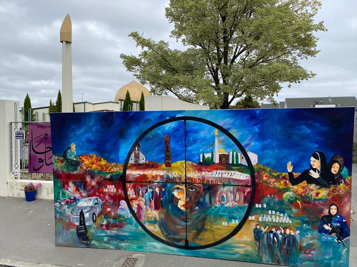 a Yeni Zelanda’daki katliamın birinci yılı