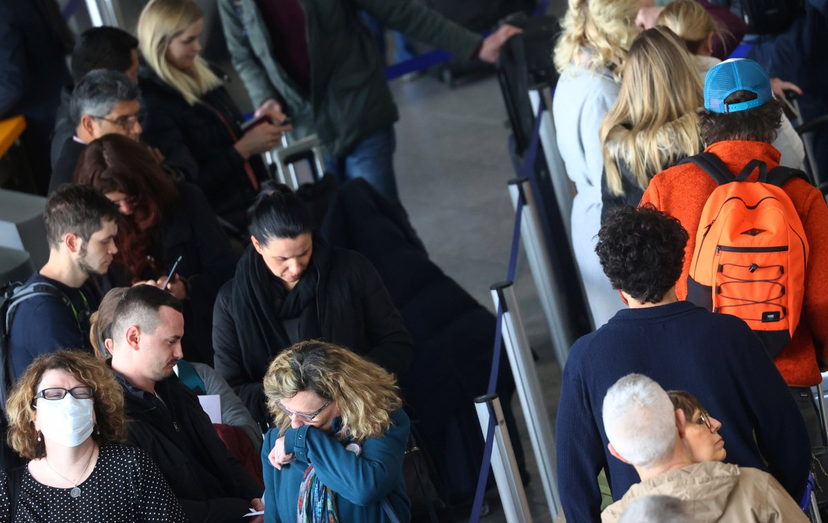 r Slovenya ve Danimarka'da koronadan ilk ölümler