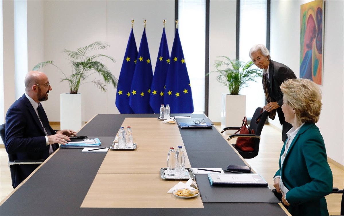 a Avrupalı liderlerden 'mesafeli' korona toplantısı