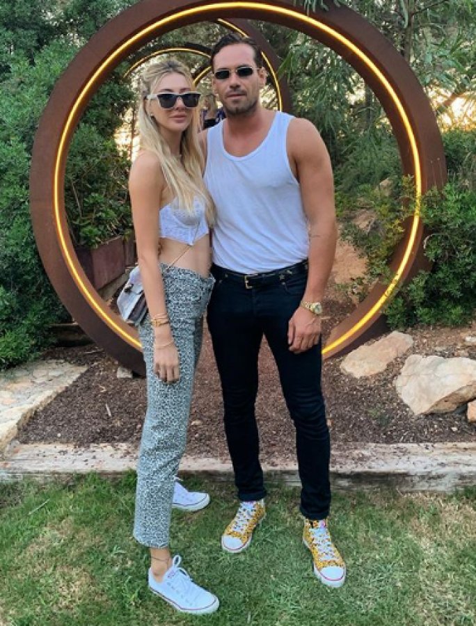 Şeyma Subaşı'nın sevgilisi karantinadan rahatsız oldu