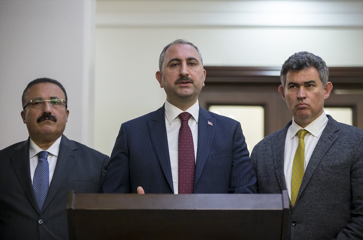 Adalet Bakanı Gül, yargıda korona önlemlerini açıkladı