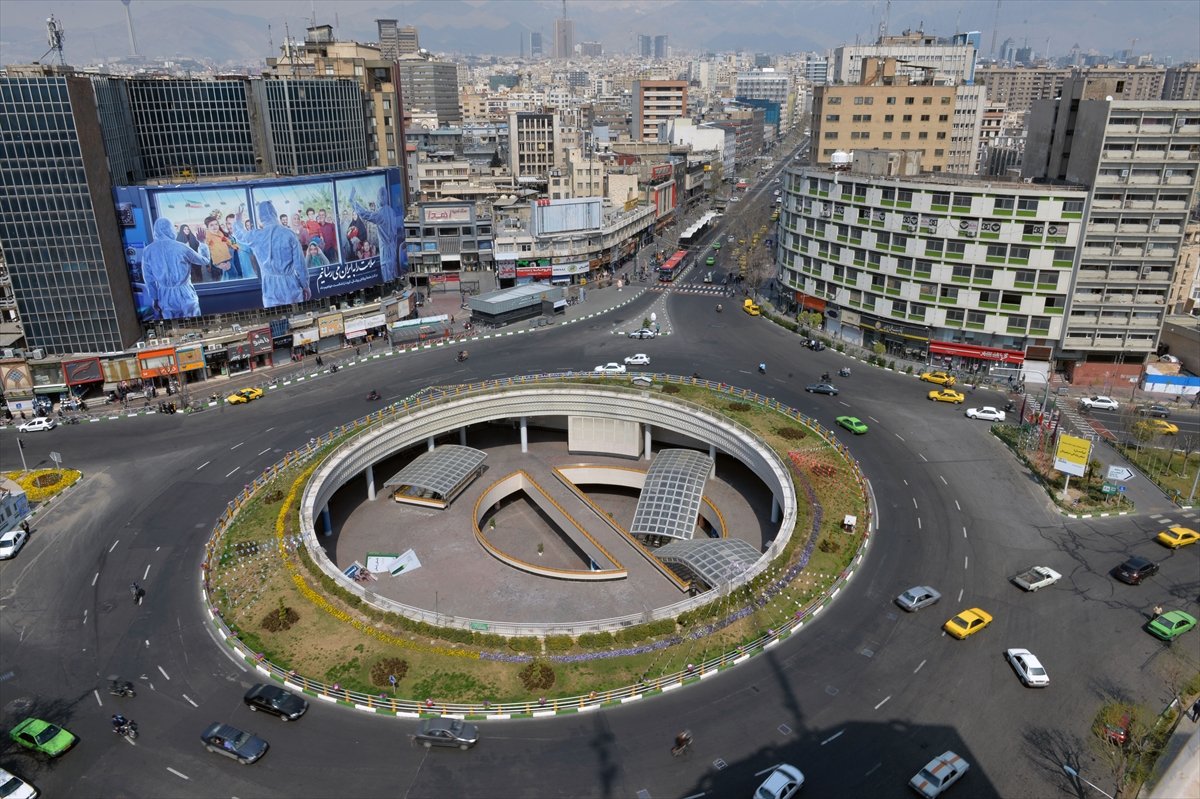 İran'da koronavirüs nedeniyle ölenlerin sayısı 853 oldu