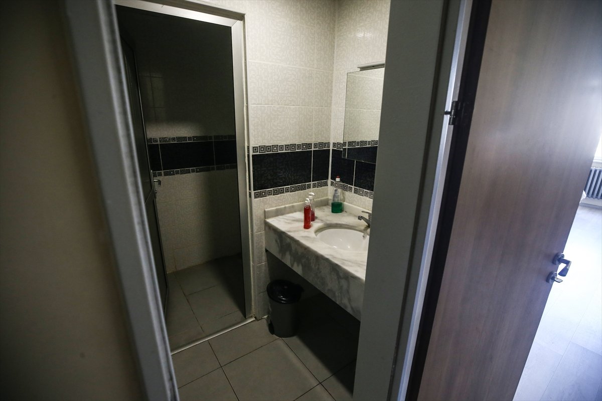 Karantina yurtlarında temizlik yapıldı