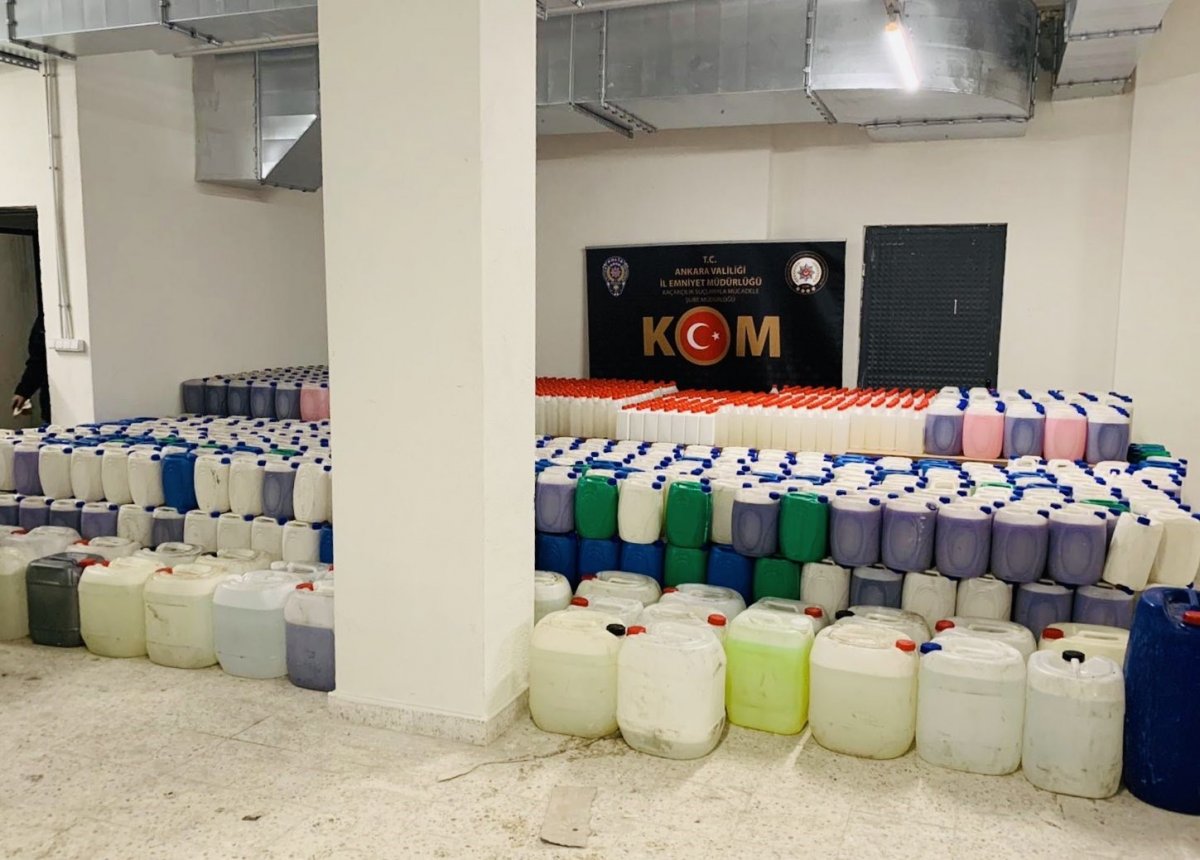i Ankara'da tonlarca sahte temizlik ürünü ele geçirildi