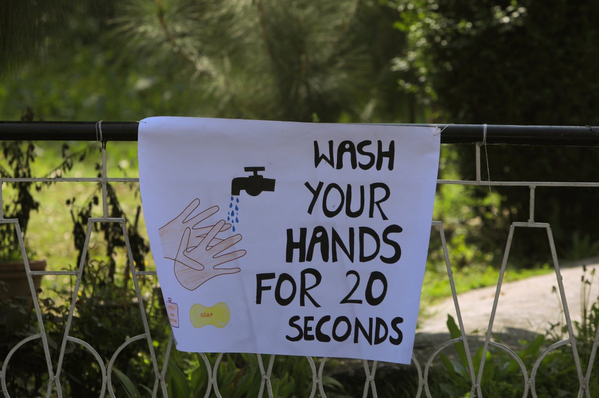 Pakistan'da koronavirüs önlemleri artırıldı