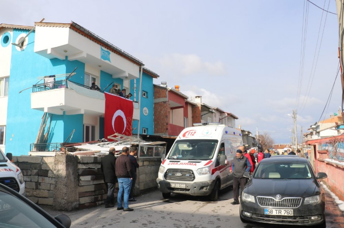 i İdlib ve Muhanbal'da 2 askerimiz şehit oldu