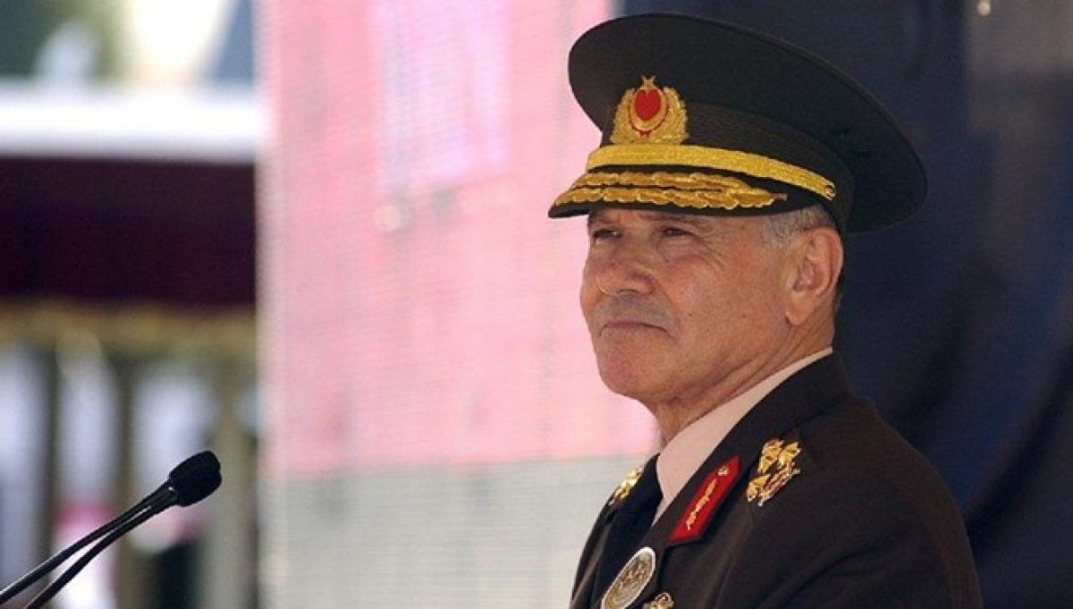 Aytaç Yalman, koronavirüs nedeniyle hayatını kaybetti
