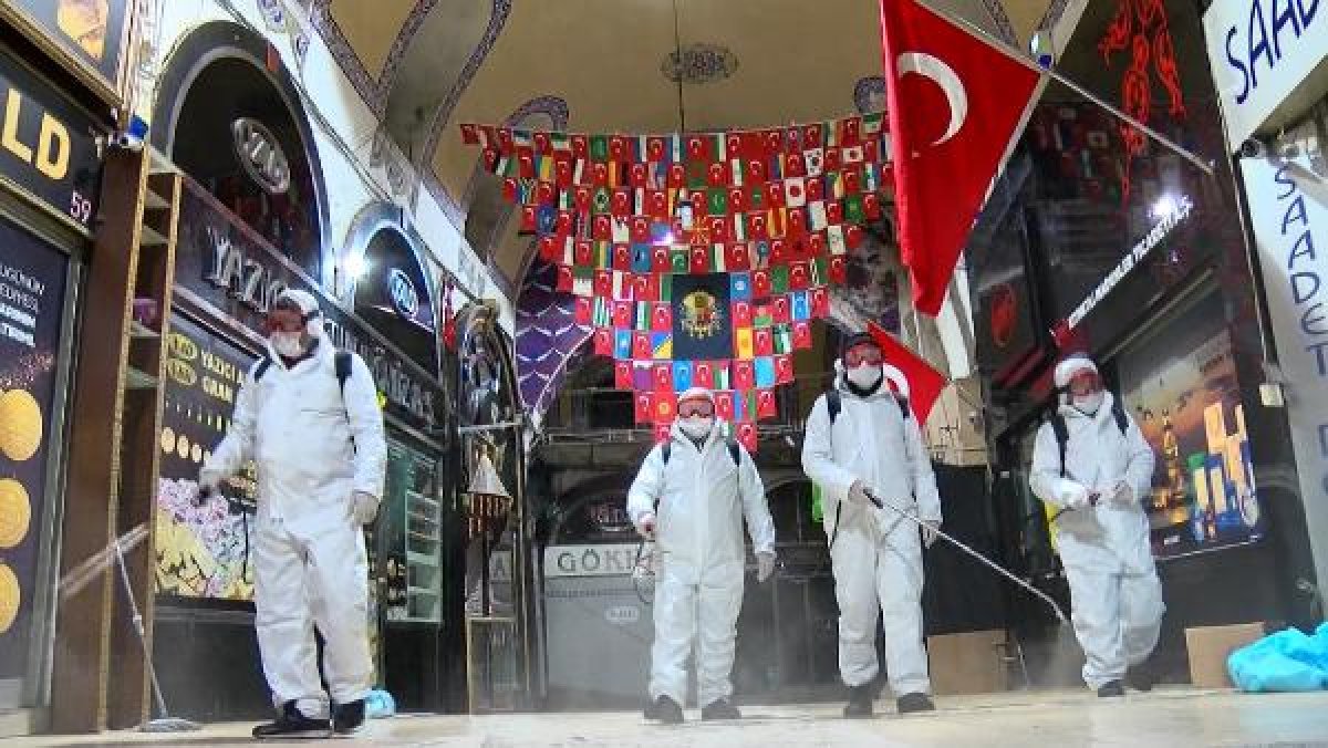 d Kapalıçarşı ikinci kez dezenfekte edildi