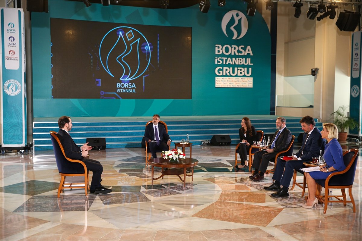 Albayrak, koronaya yönelik ekonomik tedbirleri anlattı