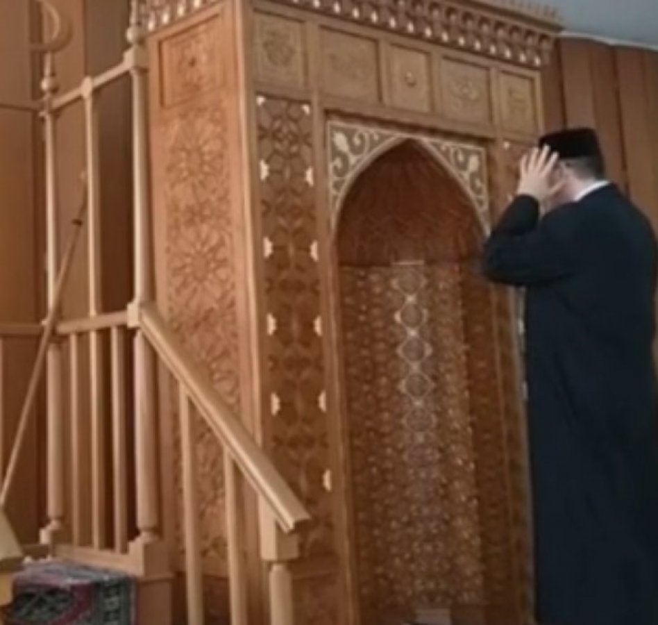 Finlandiya'da internet üzerinden cuma namazı