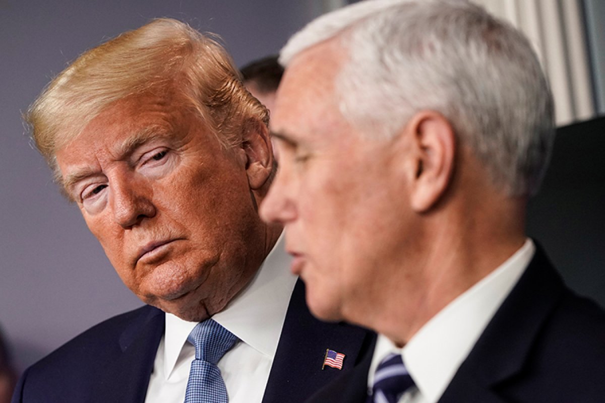 Mike Pence'in koronavirüs testi negatif çıktı
