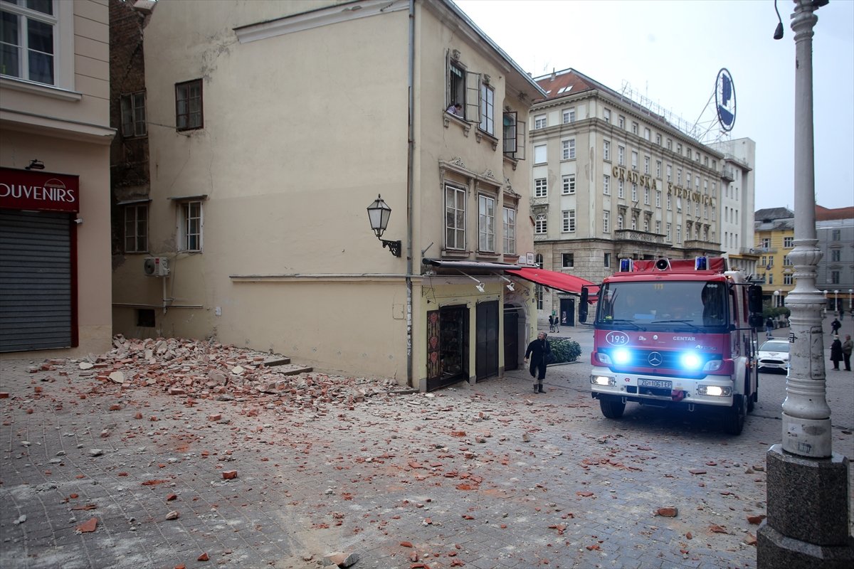 a Hırvatistan'da 5.3 büyüklüğünde deprem