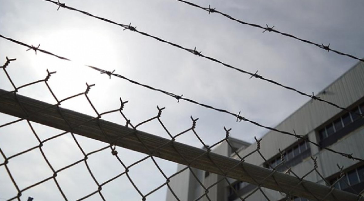 Kolombiya'da hapishanelerde mahkumlar isyan başlattı