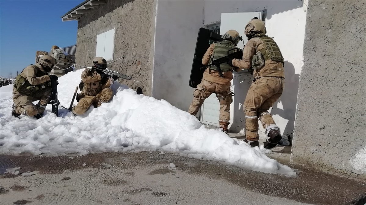 a Bingöl'de, Kapan-9 Karer Operasyonu başladı