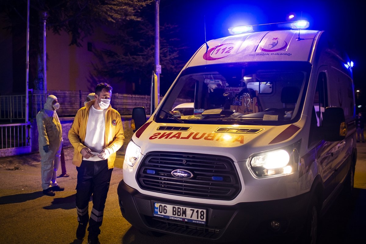 Başkent'te karantinadan kaçan kişiyi, polis evinde buldu