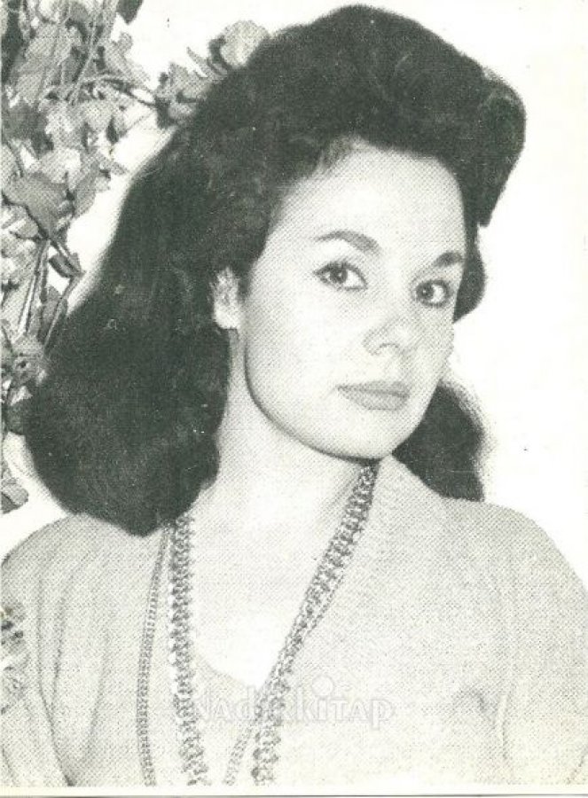 Muhterem Nur kimdir? Muhterem Nur öldü. Müslüm Gürses ile aşkları, biyografisi Muhterem Nur kimdir? Muhterem Nur öldü. Müslüm Gürses ile aşkları, biyografisi