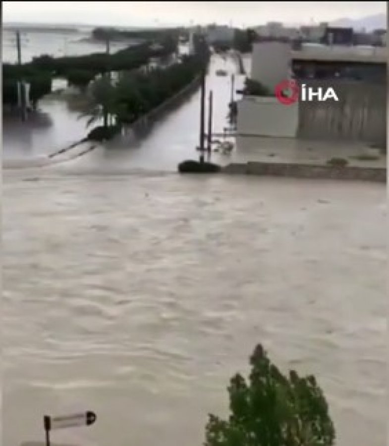 i İran'da sel felaketi: 11 ölü