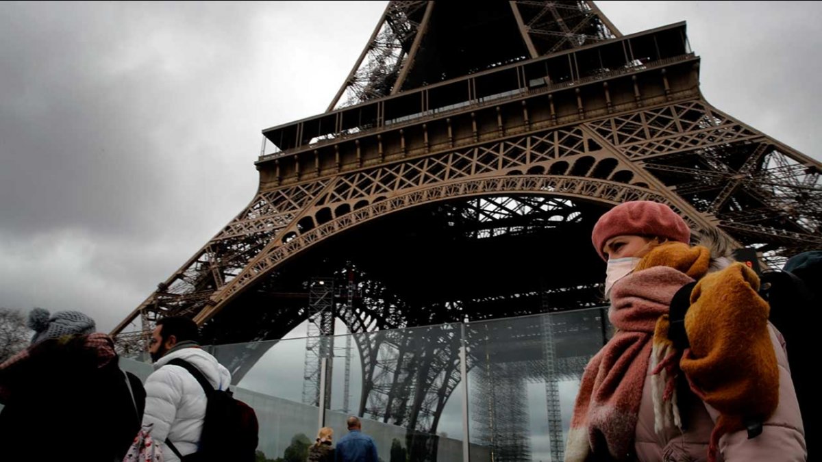 Fransa'da 1 aylık bebek koronavirüse yakalandı