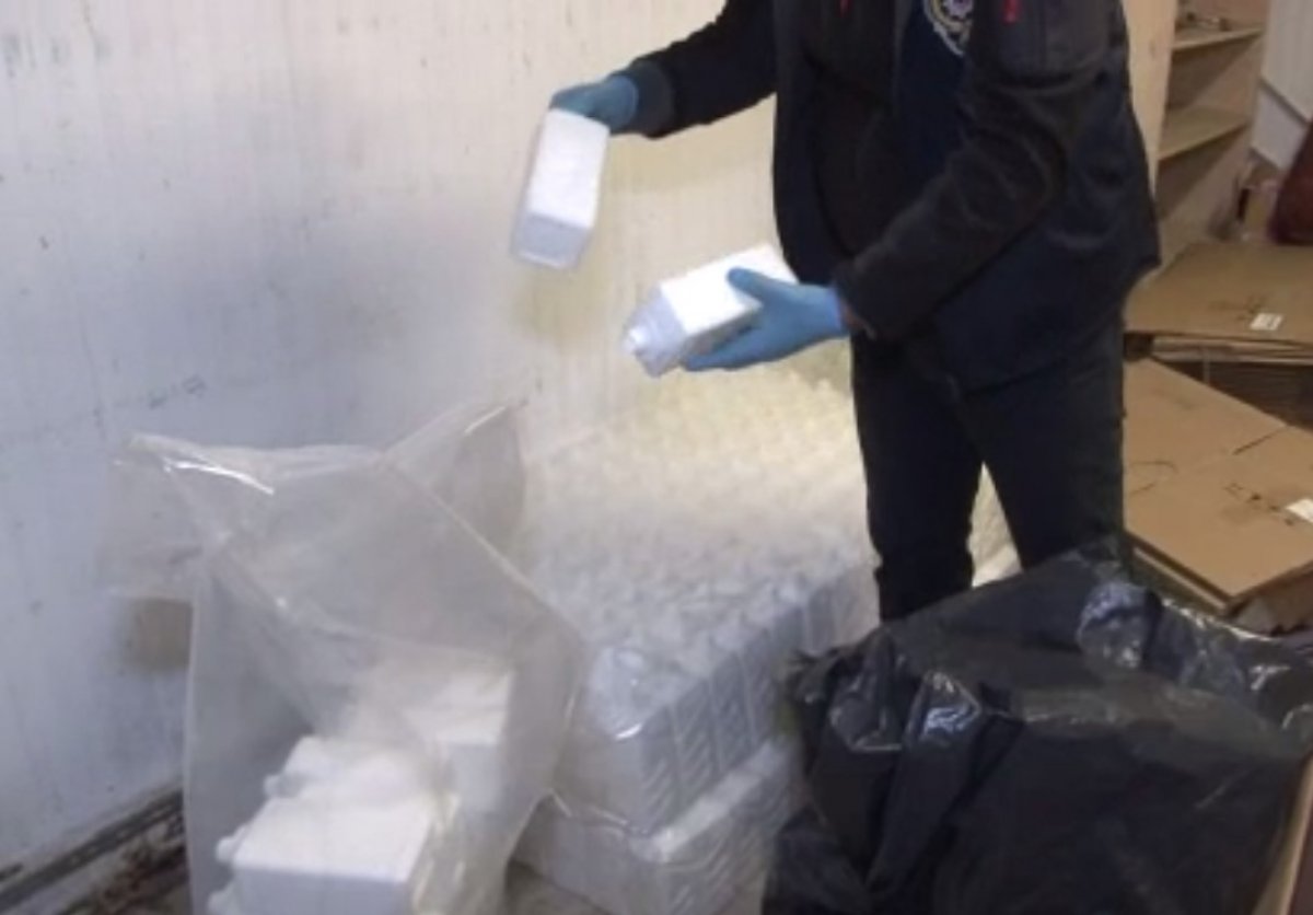 Tonlarca sahte deterjan ve dezenfektan yakalandı