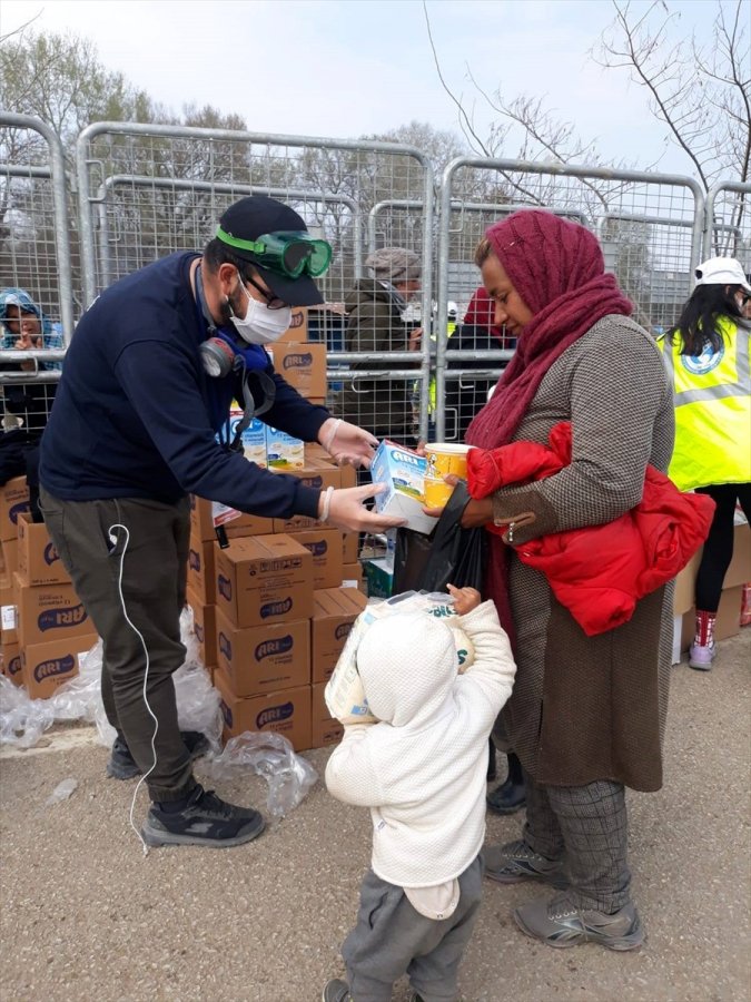 a Sığınmacıların umutlu bekleyişinde 27'nci gün