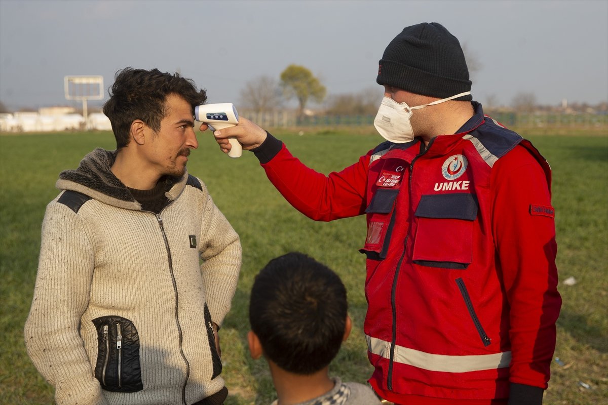 a Sığınmacıların umutlu bekleyişinde 27'nci gün