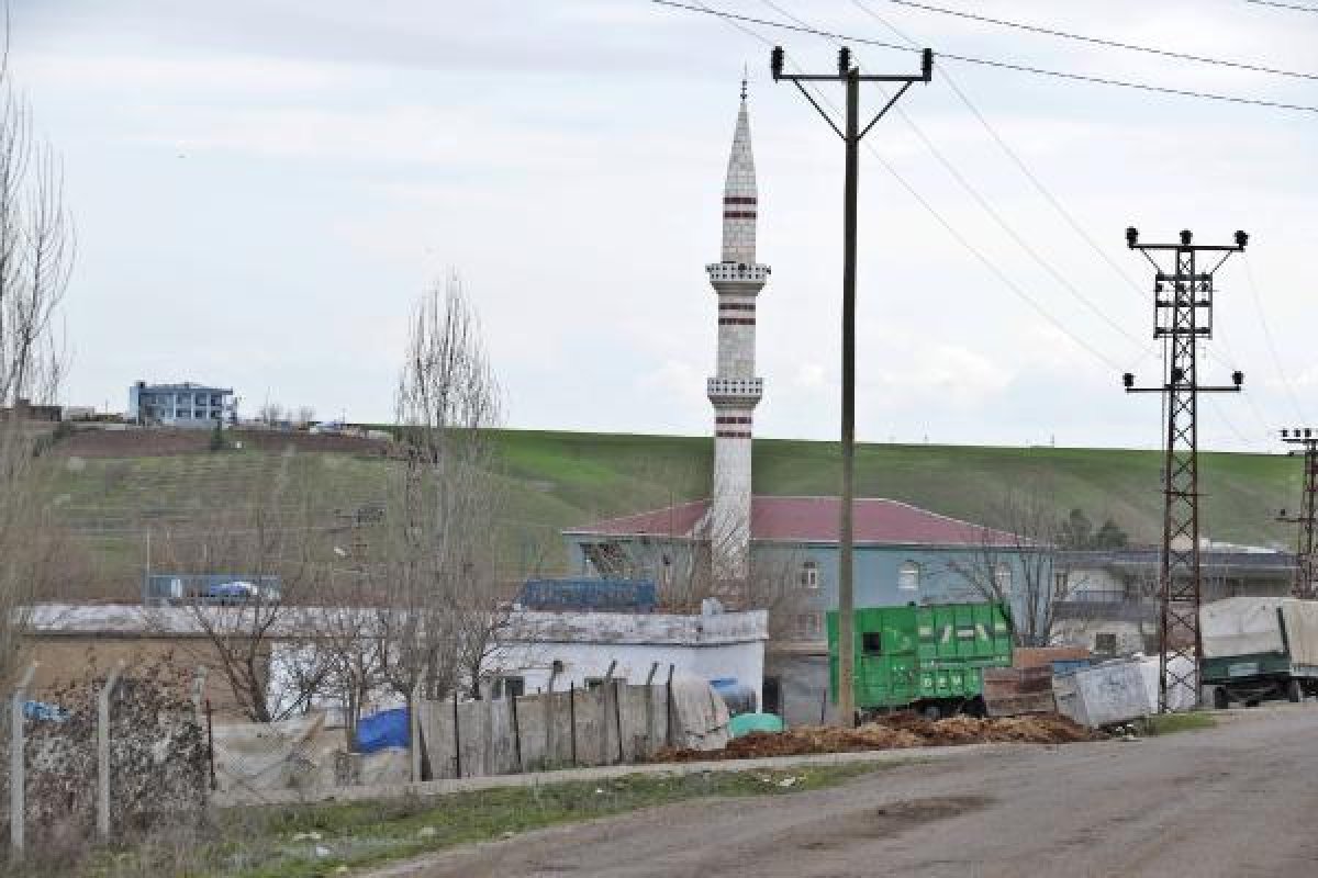 Diyarbakır'da korona hakkında konuşan imam tepki gördü