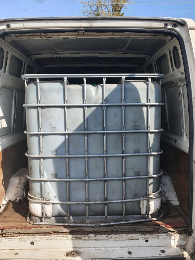 i Antalya'da minibüste kaçak akaryakıt ele geçirildi