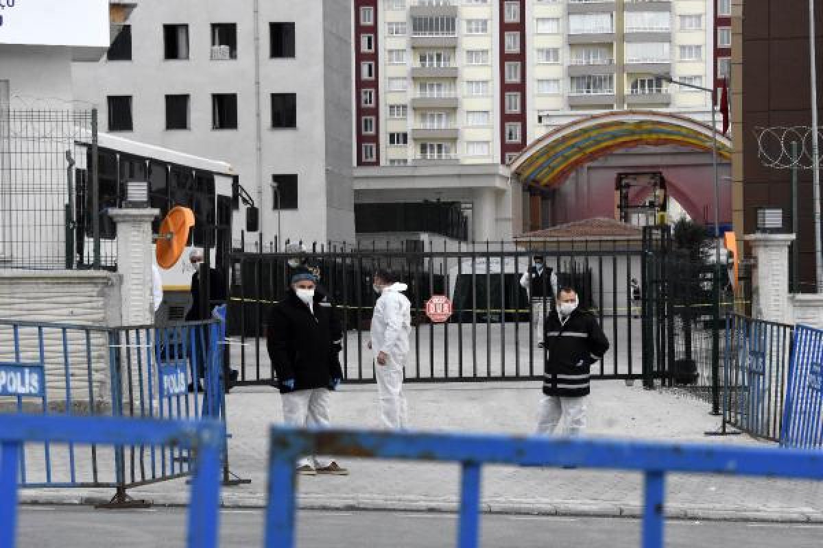 d Umre dönüşü karantinaya alınanlar 1 hafta daha bekleyecek