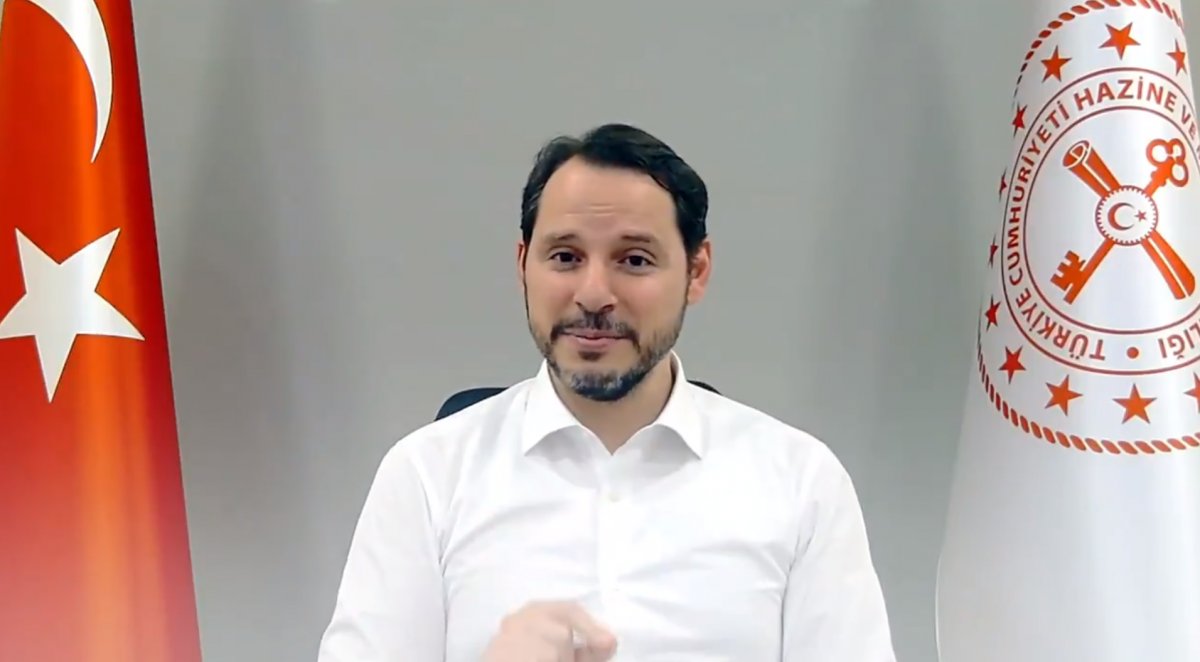 Bakan Albayrak ekonomide yeni dönemin işaretini verdi