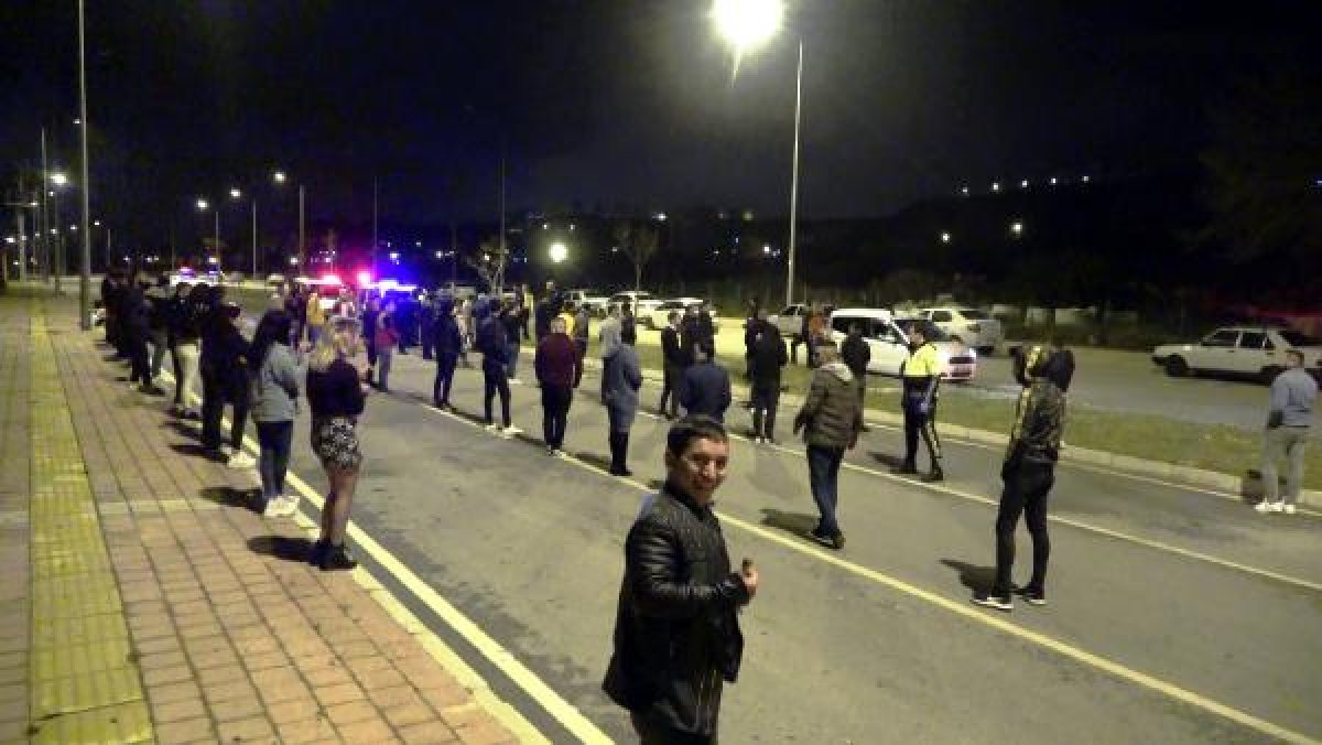 d Antalya'da dansözlü drift partisini polis bastı